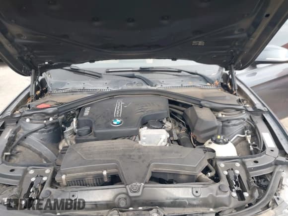 ✅ 2015 BMW 3 Series 328i • VIN: WBA3A5C53FF609035 • Lot: 43700593. Listed on IAAI with 76,004 mi. Free auction sales archive from the USA and detailed vehicle history report at DreamBid. Image 10.