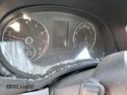 ✅ 2014 Volkswagen Passat Wolfsburg Edition • VIN: 1VWAH7A30EC004728 • Lot: 59642774. Wystawiony na Copart z przebiegiem 88 230 mil. Bezpłatny archiwum sprzedaży aukcyjnych z USA i szczegółowy raport historii pojazdu na DreamBid. Zdjęcie 9.