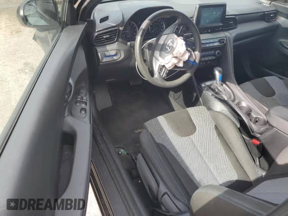 2019 Hyundai Veloster 2.0 z VIN KMHTG6AF5KU018029, wystawiony jako Copart lot #70746424 z przebiegiem 80 156 mil mil oraz Szkoda całkowita • Salvage title. Historia ofert i sprzedaży dostępna na DreamBid. Obrazek 8.