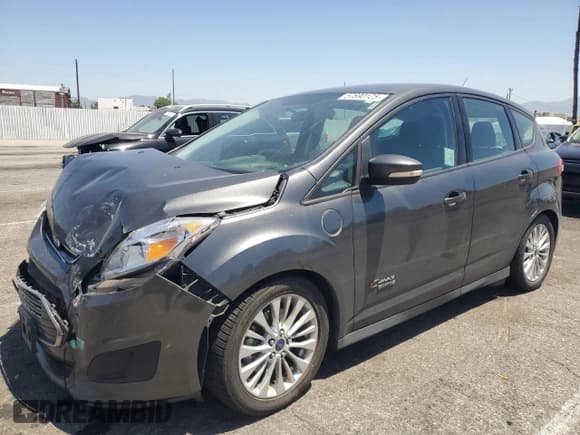 ✅ 2017 Ford C-Max SE • VIN: 1FADP5EU6HL108435 • Lot: 57690125. Wystawiony na Copart z przebiegiem 170 103 mil. Bezpłatny archiwum sprzedaży aukcyjnych z USA i szczegółowy raport historii pojazdu na DreamBid. Zdjęcie 1.