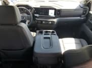 ✅ 2025 GMC Sierra 1500 SLT • VIN: 3GTPHDED0SG189404 • Лот: 58559725. Опубликован ранее на Copart с пробегом 5 734 миль. Бесплатный доступ к архиву аукционных продаж из США и подробный отчёт об истории автомобиля на DreamBid. Изображение 8.