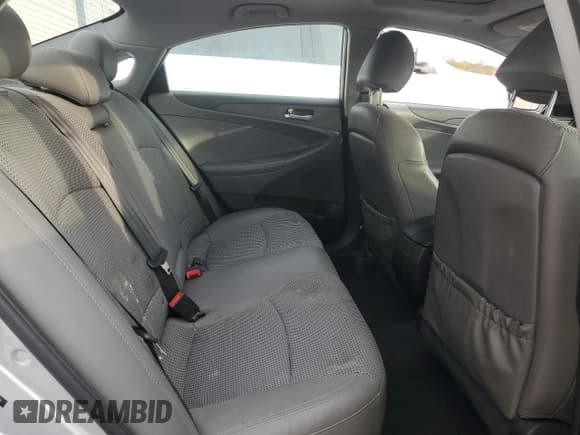 ✅ 2012 Hyundai Sonata SE • VIN: 5NPEC4AB6CH439568 • Lot: 91496325. Wystawiony na Copart z przebiegiem 126 974 mil. Bezpłatny archiwum sprzedaży aukcyjnych z USA i szczegółowy raport historii pojazdu na DreamBid. Zdjęcie 10.