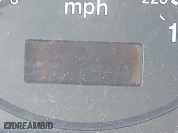 ✅ 1997 Mazda Protege DX • VIN: JM1BC1416V0132633 • Lot: 42162630. Wystawiony na IAAI z przebiegiem 234 300 mil. Bezpłatny archiwum sprzedaży aukcyjnych z USA i szczegółowy raport historii pojazdu na DreamBid. Zdjęcie 12.