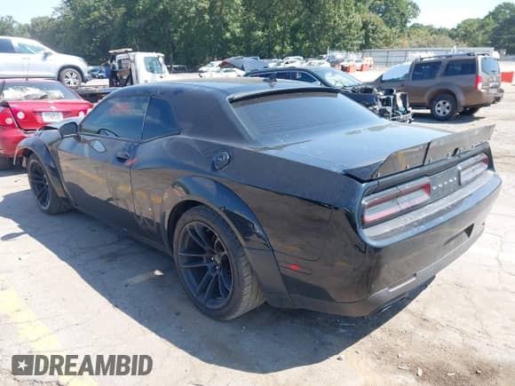 2020 Dodge Challenger SRT Hellcat Redeye Widebody z VIN 2C3CDZL98LH128720, wystawiony jako IAAI lot #43182633 z przebiegiem 44 617 mil mil oraz . Historia ofert i sprzedaży dostępna na DreamBid. Obrazek 3.