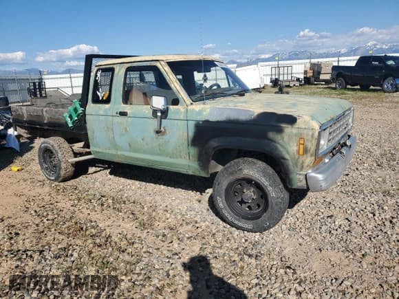 ✅ 1988 Ford Ranger • VIN: 1FTCR15T5JPB44230 • Lot: 55887075. Listed on Copart with 5,704 mi. Free auction sales archive from the USA and detailed vehicle history report at DreamBid. Image 4.