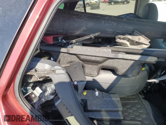 ✅ 2022 Subaru Outback Limited • VIN: 4S4BTANC4N3133824 • Lot: 85490695. Listed on Copart with 82,624 mi. Free auction sales archive from the USA and detailed vehicle history report at DreamBid. Image 11.