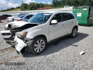 2015 Mitsubishi Outlander ES with VIN 4A4AP3AU8FE057005, listed as a Copart auction lot 82166845 with 134,175 mi miles and Salvage title. Bid and sale history available at DreamBid. Image 1.
