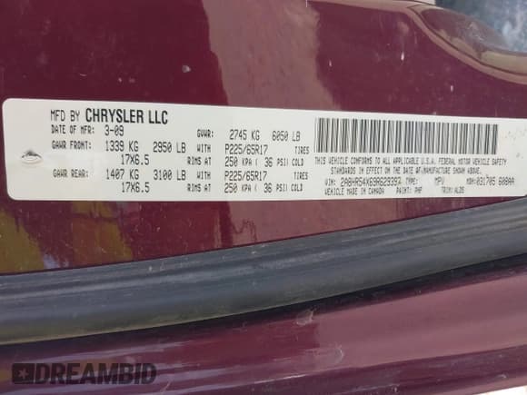 ✅ 2009 Chrysler Town & Country Touring • VIN: 2A8HR54X69R629397 • Lot: 42833939. Wystawiony na IAAI z przebiegiem 181 641 mil. Bezpłatny archiwum sprzedaży aukcyjnych z USA i szczegółowy raport historii pojazdu na DreamBid. Zdjęcie 9.