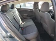 ✅ 2018 Chevrolet Cruze LT • VIN: 1G1BE5SM8J7117530 • Lot: 82191105. Listed on Copart with 81,767 mi. Free auction sales archive from the USA and detailed vehicle history report at DreamBid. Image 10.