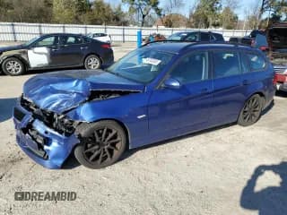 ✅ 2007 BMW 3 Series 328xi • VIN: WBAVT73507FZ35424 • Lot: 49740365. Wystawiony na Copart z przebiegiem 151 039 mil. Bezpłatny archiwum sprzedaży aukcyjnych z USA i szczegółowy raport historii pojazdu na DreamBid. Zdjęcie 1.