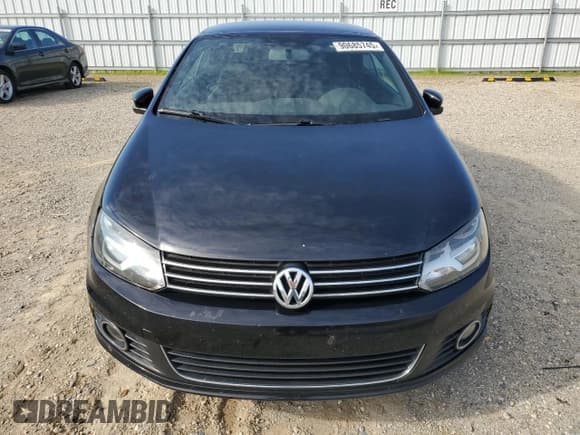 ✅ 2013 Volkswagen Eos Sport • VIN: WVWBW8AH6DV009093 • Lot: 90685745. Listed on Copart with 109,035 mi. Free auction sales archive from the USA and detailed vehicle history report at DreamBid. Image 5.