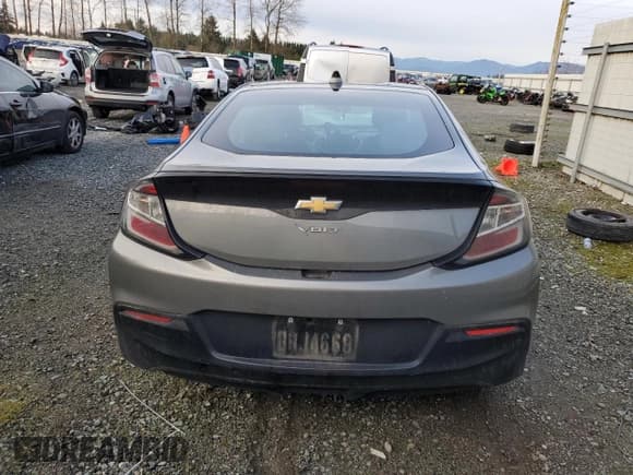 ✅ 2017 Chevrolet Volt LT • VIN: 1G1RC6S52HU112595 • Lot: 84203654. Wystawiony na Copart z przebiegiem 84 331 mil. Bezpłatny archiwum sprzedaży aukcyjnych z USA i szczegółowy raport historii pojazdu na DreamBid. Zdjęcie 6.