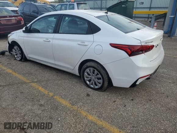 ✅ 2022 Hyundai Accent SE • VIN: 3KPC24A60NE177843 • Лот: 80695804. Опубликован ранее на Copart с пробегом 26 380 миль. Бесплатный доступ к архиву аукционных продаж из США и подробный отчёт об истории автомобиля на DreamBid. Изображение 2.