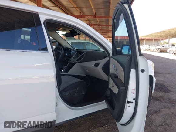 ✅ 2016 GMC Terrain SLE • VIN: 2GKALMEK2G6177930 • Lot: 43638128. Listed on IAAI with 138,166 mi. Free auction sales archive from the USA and detailed vehicle history report at DreamBid. Image 5.