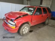 ✅ 2003 Chevrolet Blazer LS • VIN: 1GNDT13X93K118765 • Lot: 81631374. Wystawiony na Copart z przebiegiem 135 218 mil. Bezpłatny archiwum sprzedaży aukcyjnych z USA i szczegółowy raport historii pojazdu na DreamBid. Zdjęcie 1.