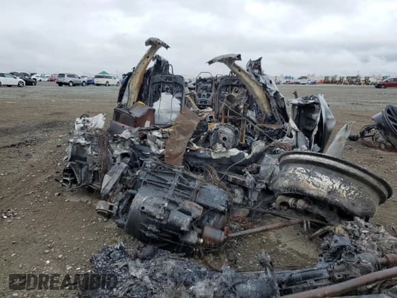 ✅ 2023 Tesla Model S Plaid • VIN: 5YJSA1E65PF525771 • Лот: 54686595. Опубликован ранее на Copart с пробегом Не указан. Бесплатный доступ к архиву аукционных продаж из США и подробный отчёт об истории автомобиля на DreamBid. Изображение 5.