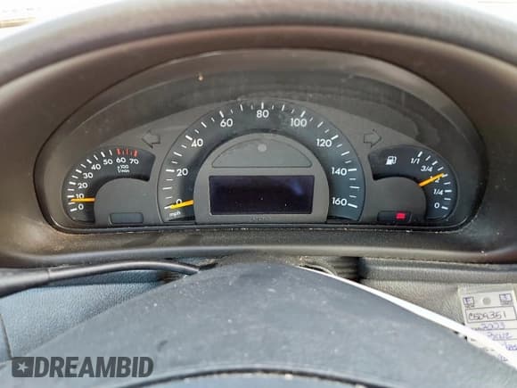 ✅ 2003 Mercedes-Benz C 240 • VIN: WDBRF61J03F370980 • Lot: 81680475. Listed on Copart with 88,193 mi. Free auction sales archive from the USA and detailed vehicle history report at DreamBid. Image 9.