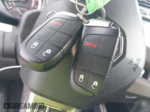 ✅ 2017 Dodge Journey Crossroad Plus • VIN: 3C4PDCGB5HT534847 • Lot: 43749387. Wystawiony na IAAI z przebiegiem 107 735 mil. Bezpłatny archiwum sprzedaży aukcyjnych z USA i szczegółowy raport historii pojazdu na DreamBid. Zdjęcie 11.