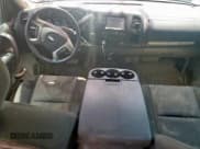 ✅ 2010 Chevrolet Silverado 2500HD LT • VIN: 1GC4KXB62AF119964 • Lot: 64187695. Wystawiony na Copart z przebiegiem 159 844 mil. Bezpłatny archiwum sprzedaży aukcyjnych z USA i szczegółowy raport historii pojazdu na DreamBid. Zdjęcie 8.