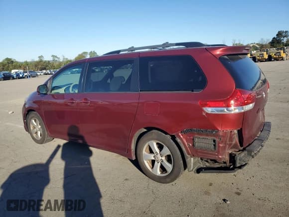 ✅ 2012 Toyota Sienna LE AAS • VIN: 5TDKK3DCXCS217873 • Lot: 84035195. Listed on Copart with 147,923 mi. Free auction sales archive from the USA and detailed vehicle history report at DreamBid. Image 2.