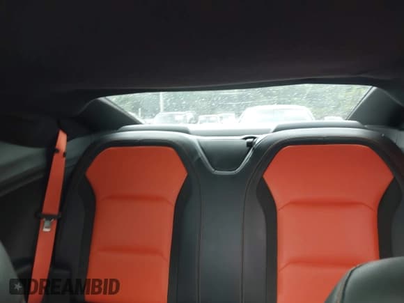 ✅ 2018 Chevrolet Camaro 2LT • VIN: 1G1FD1RS5J0160524 • Lot: 42490687. Listed on IAAI with 78,773 mi. Free auction sales archive from the USA and detailed vehicle history report at DreamBid. Image 18.