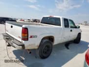 ✅ 2005 GMC Sierra 1500 SLE • VIN: 1GTEK19Z45Z207758 • Lot: 81282475. Wystawiony na Copart z przebiegiem 391 568 mil. Bezpłatny archiwum sprzedaży aukcyjnych z USA i szczegółowy raport historii pojazdu na DreamBid. Zdjęcie 3.