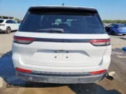 ✅ 2024 Jeep Grand Cherokee Laredo X • VIN: 1C4RJGAG1RC124752 • Lot: 85354395. Wystawiony na Copart z przebiegiem 33 435 mil. Bezpłatny archiwum sprzedaży aukcyjnych z USA i szczegółowy raport historii pojazdu na DreamBid. Zdjęcie 6.