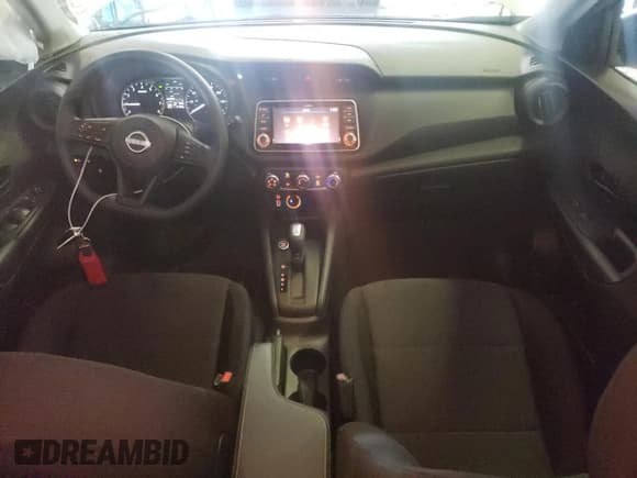 ✅ 2024 Nissan Kicks S • VIN: 3N1CP5BV7RL582728 • Лот: 64936175. Опубликован ранее на Copart с пробегом 4 129 миль. Бесплатный доступ к архиву аукционных продаж из США и подробный отчёт об истории автомобиля на DreamBid. Изображение 8.