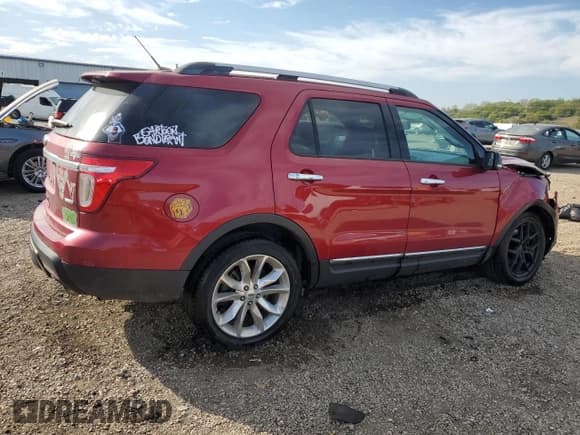 ✅ 2014 Ford Explorer XLT • VIN: 1FM5K8D80EGA06809 • Lot: 85146155. Wystawiony na Copart z przebiegiem 195 010 mil. Bezpłatny archiwum sprzedaży aukcyjnych z USA i szczegółowy raport historii pojazdu na DreamBid. Zdjęcie 3.
