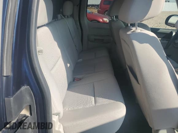 ✅ 2010 Chevrolet Silverado 1500 LT • VIN: 1GCSKSE33AZ126948 • Lot: 71461835. Listed on Copart with 157,015 mi. Free auction sales archive from the USA and detailed vehicle history report at DreamBid. Image 10.