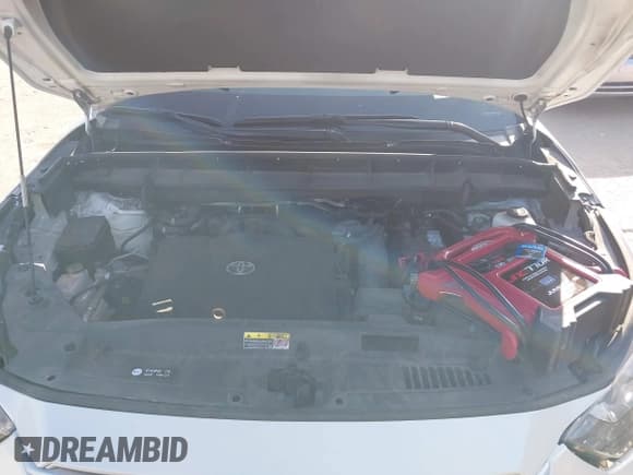 ✅ 2022 Toyota Highlander XLE • VIN: 5TDGZRBH9NS239109 • Lot: 43470094. Wystawiony na IAAI z przebiegiem 61 806 mil. Bezpłatny archiwum sprzedaży aukcyjnych z USA i szczegółowy raport historii pojazdu na DreamBid. Zdjęcie 10.