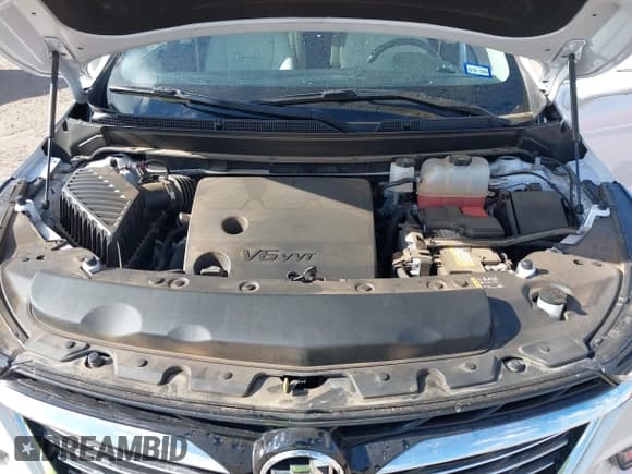 ✅ 2024 Buick Enclave Essence • VIN: 5GAERBKW9RJ103161 • Lot: 42562492. Listed on IAAI with 16,778 mi. Free auction sales archive from the USA and detailed vehicle history report at DreamBid. Image 10.