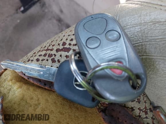 ✅ 2008 Acura TSX • VIN: JH4CL96868C014029 • Lot: 42194350. Listed on IAAI with 223,482 mi. Free auction sales archive from the USA and detailed vehicle history report at DreamBid. Image 11.