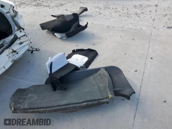 ✅ 2021 Tesla Model S Long Range Plus • VIN: 5YJSA1E2XMF427425 • Lot: 61996075. Listed on Copart with 73,786 mi. Free auction sales archive from the USA and detailed vehicle history report at DreamBid. Image 12.