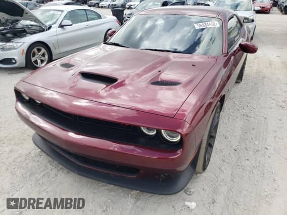 ✅ 2020 Dodge Challenger R/T Scat Pack • VIN: 2C3CDZFJ5LH169022 • Lot: 50934402. Wystawiony na Copart z przebiegiem 44 460 mil. Bezpłatny archiwum sprzedaży aukcyjnych z USA i szczegółowy raport historii pojazdu na DreamBid. Zdjęcie 2.