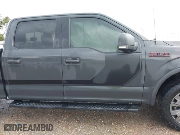 ✅ 2016 Ford F-150 Lariat • VIN: 1FTEW1EF1GFD12326 • Лот: 42054256. Опубликован ранее на IAAI с пробегом 186 680 миль. Бесплатный доступ к архиву аукционных продаж из США и подробный отчёт об истории автомобиля на DreamBid. Изображение 13.