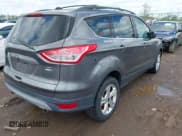 ✅ 2013 Ford Escape SE • VIN: 1FMCU9GX3DUD35255 • Lot: 42197543. Wystawiony na IAAI z przebiegiem 154 359 mil. Bezpłatny archiwum sprzedaży aukcyjnych z USA i szczegółowy raport historii pojazdu na DreamBid. Zdjęcie 4.