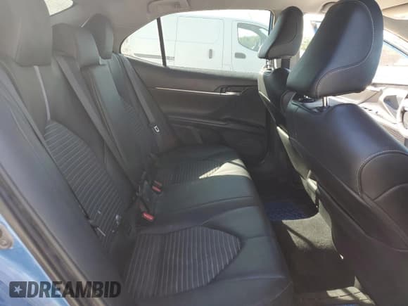 ✅ 2020 Toyota Camry SE • VIN: 4T1G11AK5LU383489 • Lot: 84377125. Listed on Copart with 177,556 mi. Free auction sales archive from the USA and detailed vehicle history report at DreamBid. Image 10.