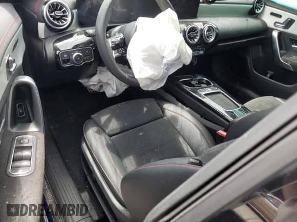 2024 Mercedes-Benz CLA 250 с VIN W1K5J4GB1RN471081, выставлен на аукционе Copart как лот 68172935 с пробегом Не указан миль и Списание • Salvage title. История ставок и продаж доступна на DreamBid. Изображение 8.