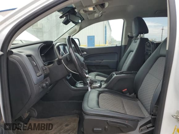 ✅ 2019 Chevrolet Colorado 4WD Z71 • VIN: 1GCPTDE13K1142533 • Лот: 67622955. Опубликован ранее на Copart с пробегом 53 730 миль. Бесплатный доступ к архиву аукционных продаж из США и подробный отчёт об истории автомобиля на DreamBid. Изображение 7.