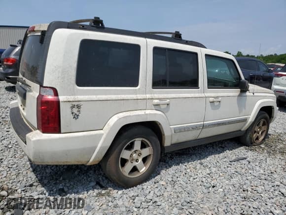 ✅ 2010 Jeep Commander Sport • VIN: 1J4RH4GK0AC103539 • Lot: 54136675. Listed on Copart with 243,238 mi. Free auction sales archive from the USA and detailed vehicle history report at DreamBid. Image 3.