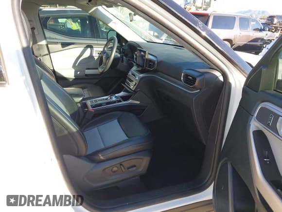 ✅ 2023 Ford Explorer XLT • VIN: 1FMSK7DH5PGB07702 • Лот: 43464785. Опубликован ранее на IAAI с пробегом 31 181 миль. Бесплатный доступ к архиву аукционных продаж из США и подробный отчёт об истории автомобиля на DreamBid. Изображение 5.