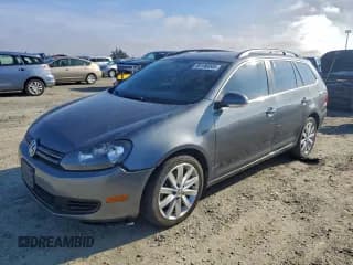 ✅ 2014 Volkswagen Jetta TDI w/Sunroof • VIN: 3VWPL7AJXEM618188 • Lot: 95196045. Listed on Copart with 123,917 mi. Free auction sales archive from the USA and detailed vehicle history report at DreamBid. Image 1.