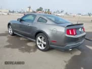 ✅ 2010 Ford Mustang GT • VIN: 1ZVBP8CH0A5116918 • Лот: 42651849. Опубликован ранее на IAAI с пробегом 68 786 миль. Бесплатный доступ к архиву аукционных продаж из США и подробный отчёт об истории автомобиля на DreamBid. Изображение 3.