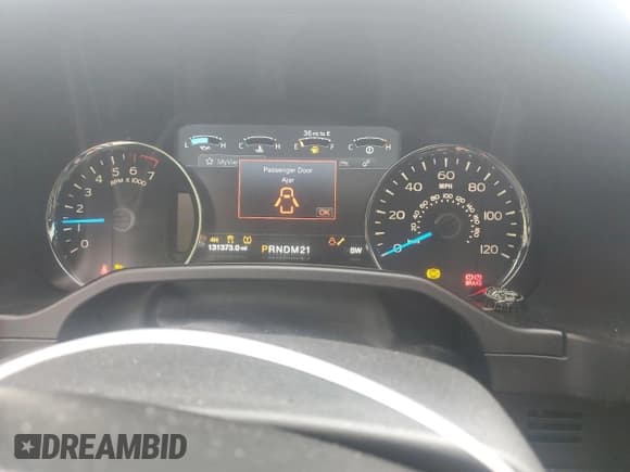 ✅ 2015 Ford F-150 XLT • VIN: 1FTEW1EGXFFC24320 • Lot: 54869665. Listed on Copart with 131,373 mi. Free auction sales archive from the USA and detailed vehicle history report at DreamBid. Image 9.