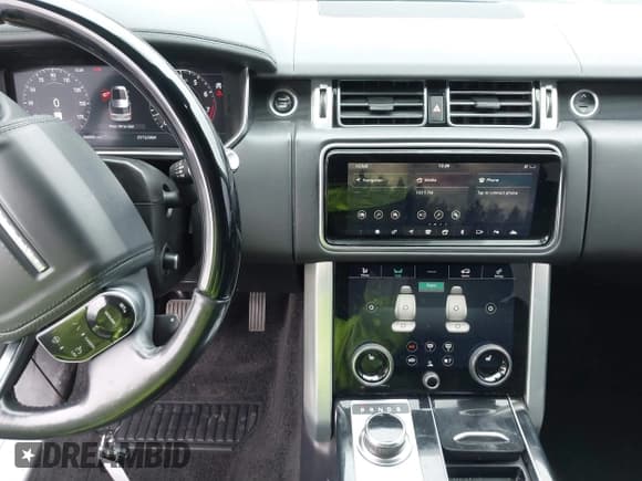 ✅ 2019 Land Rover Range Rover • VIN: SALGS2REXKA545261 • Lot: 41199157. Listed on IAAI with 56,926 mi. Free auction sales archive from the USA and detailed vehicle history report at DreamBid. Image 12.