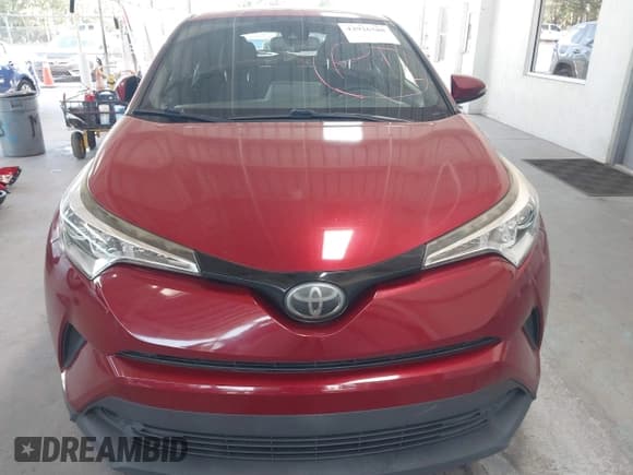 ✅ 2019 Toyota C-HR XLE • VIN: JTNKHMBX4K1057135 • Lot: 42926788. Wystawiony na IAAI z przebiegiem 84 243 mil. Bezpłatny archiwum sprzedaży aukcyjnych z USA i szczegółowy raport historii pojazdu na DreamBid. Zdjęcie 13.