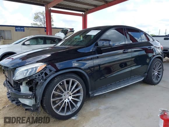✅ 2016 Mercedes-Benz GLE 450 AMG • VIN: 4JGED6EB6GA043247 • Lot: 42553346. Wystawiony na IAAI z przebiegiem 94 765 mil. Bezpłatny archiwum sprzedaży aukcyjnych z USA i szczegółowy raport historii pojazdu na DreamBid. Zdjęcie 14.