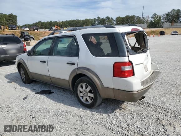 ✅ 2005 Ford Freestyle SE • VIN: 1FMZK01115GA20759 • Lot: 71712923. Wystawiony na Copart z przebiegiem Nie podano. Bezpłatny archiwum sprzedaży aukcyjnych z USA i szczegółowy raport historii pojazdu na DreamBid. Zdjęcie 2.
