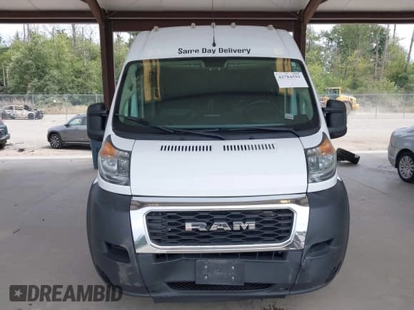 ✅ 2020 Ram ProMaster Cargo • VIN: 3C6URVJG9LE116137 • Lot: 42784591. Listed on IAAI with 184,768 mi. Free auction sales archive from the USA and detailed vehicle history report at DreamBid. Image 12.